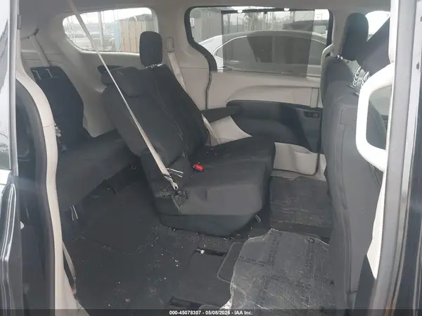 2C4RC1FG5JR278585 2018 CHRYSLER PACIFICA - Image 8