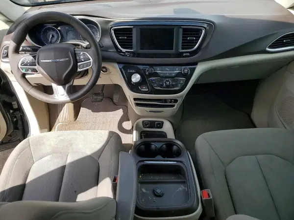 2C4RC1FG5JR288128 2018 CHRYSLER PACIFICA - Image 8