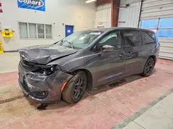 2C4RC1FG5JR306160 2018 CHRYSLER PACIFICA
