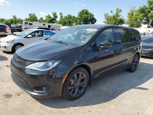 2C4RC1FG5JR333696 2018 CHRYSLER PACIFICA - Image 1