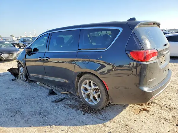 2C4RC1FG5KR576393 2019 CHRYSLER PACIFICA - Image 2