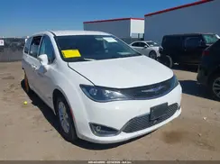 2C4RC1FG5KR610154 2019 CHRYSLER PACIFICA