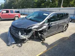 2C4RC1FG5KR681368 2019 CHRYSLER PACIFICA