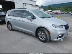 2C4RC1FG5NR135528 2022 CHRYSLER PACIFICA
