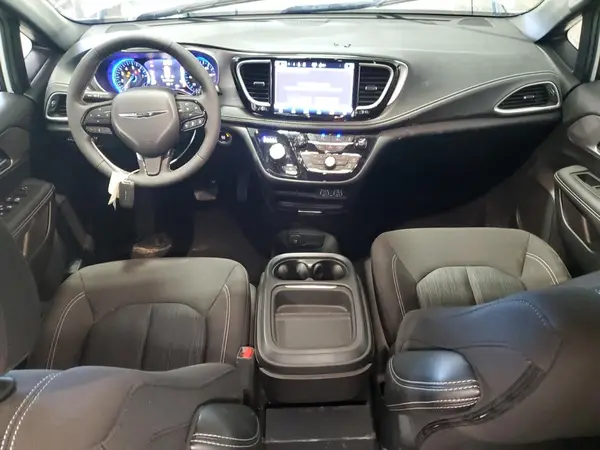 2C4RC1FG5RR120601 2024 CHRYSLER PACIFICA - Image 8