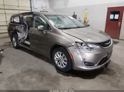 2C4RC1FG6JR116108 2018 CHRYSLER PACIFICA