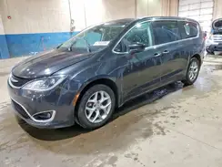 2C4RC1FG6JR125987 2018 CHRYSLER PACIFICA