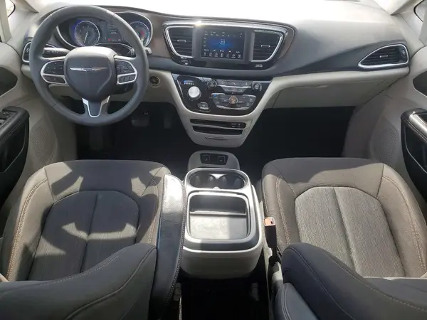 2C4RC1FG6JR128730 2018 CHRYSLER PACIFICA - Image 8