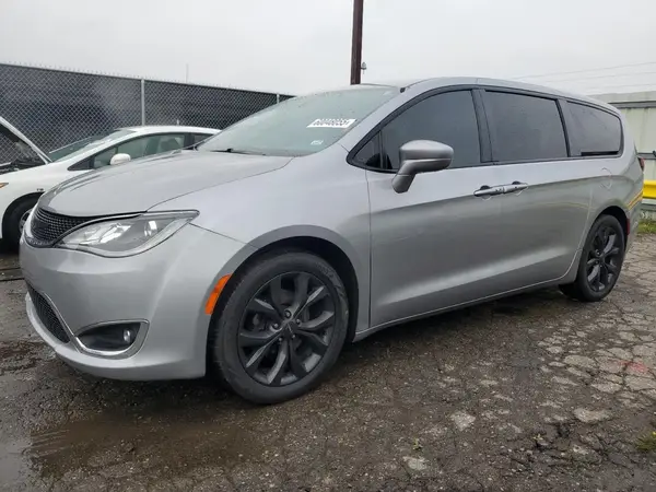 2C4RC1FG6JR227838 2018 CHRYSLER PACIFICA - Image 1