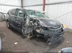 2C4RC1FG6JR279180 2018 CHRYSLER PACIFICA