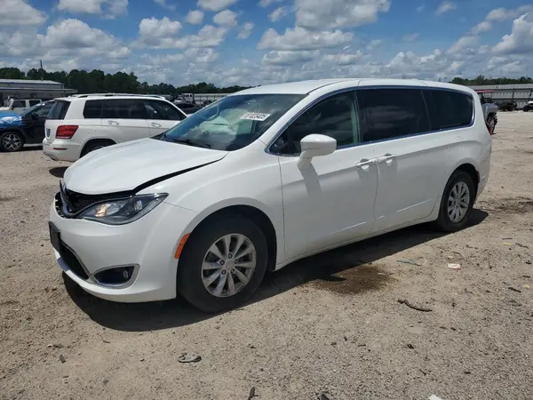 2C4RC1FG6JR279339 2018 CHRYSLER PACIFICA - Image 1