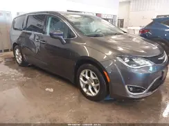 2C4RC1FG6JR294228 2018 CHRYSLER PACIFICA