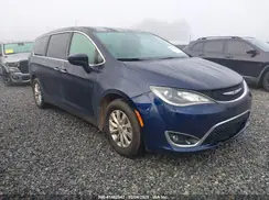2C4RC1FG6JR323064 2018 CHRYSLER PACIFICA