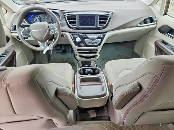 2C4RC1FG6JR351267 2018 CHRYSLER PACIFICA - Image 8