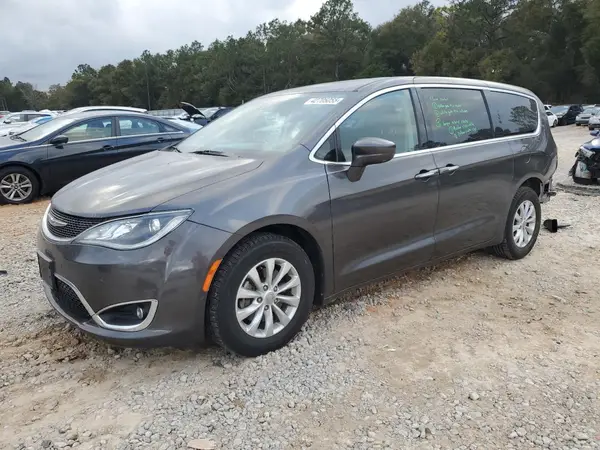 2C4RC1FG6KR523945 2019 CHRYSLER PACIFICA - Image 1