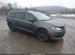 2C4RC1FG6KR532001 2019 CHRYSLER PACIFICA