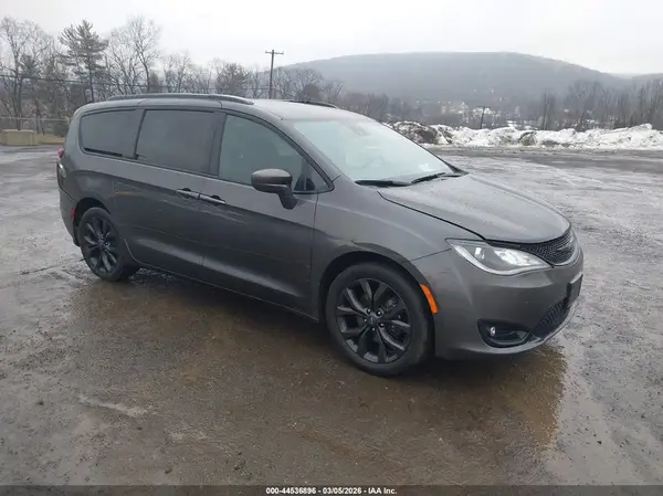 2C4RC1FG6KR532001 2019 CHRYSLER PACIFICA - Image 1