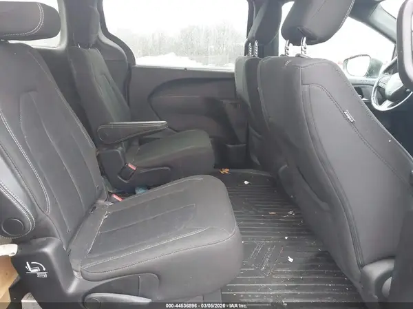 2C4RC1FG6KR532001 2019 CHRYSLER PACIFICA - Image 8