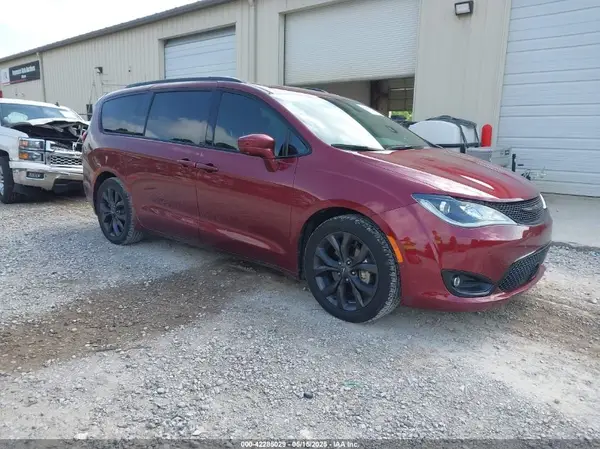 2C4RC1FG6KR532127 2019 CHRYSLER PACIFICA - Image 1