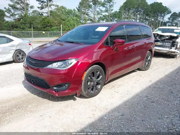 2C4RC1FG6KR532127 2019 CHRYSLER PACIFICA - Image 2