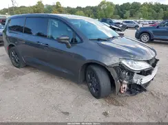 2C4RC1FG6KR548702 2019 CHRYSLER PACIFICA