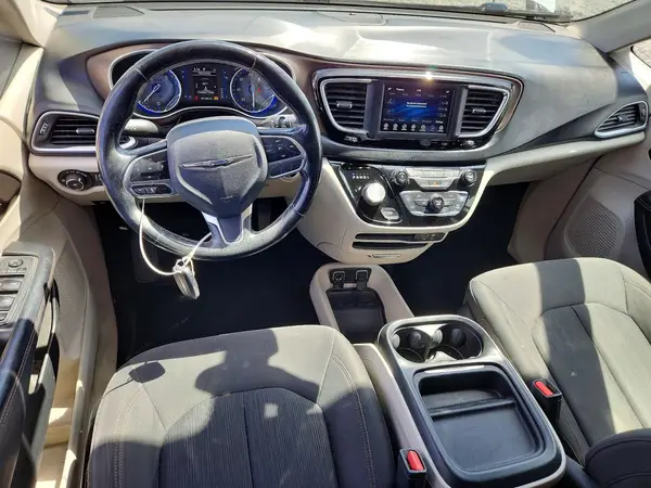 2C4RC1FG6KR653143 2019 CHRYSLER PACIFICA - Image 8