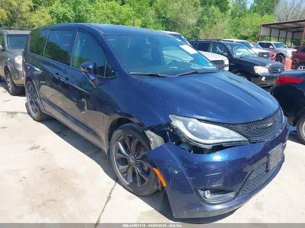 2C4RC1FG6KR666975 2019 CHRYSLER PACIFICA - Image 1
