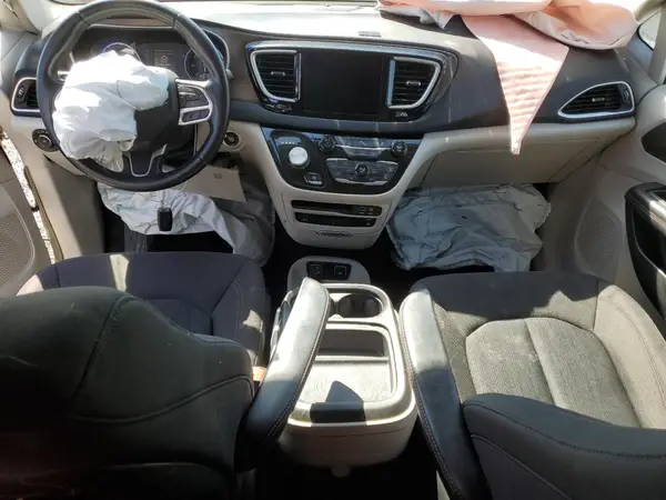 2C4RC1FG6KR710750 2019 CHRYSLER PACIFICA - Image 8