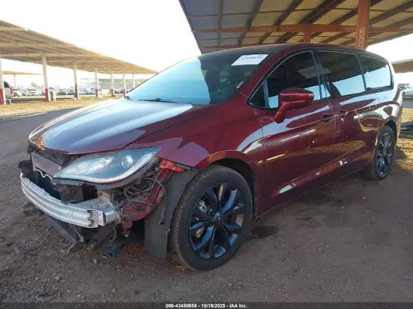 2C4RC1FG6KR732876 2019 CHRYSLER PACIFICA - Image 2