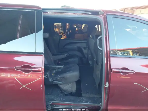 2C4RC1FG6KR732876 2019 CHRYSLER PACIFICA - Image 8
