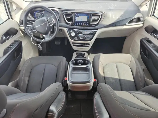 2C4RC1FG6LR125491 2020 CHRYSLER PACIFICA - Image 8