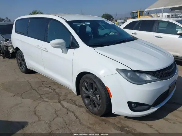 2C4RC1FG6LR134112 2020 CHRYSLER PACIFICA - Image 1