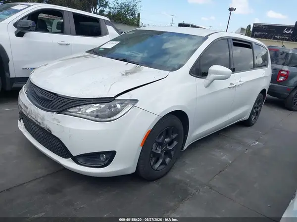2C4RC1FG6LR282129 2020 CHRYSLER PACIFICA - Image 2