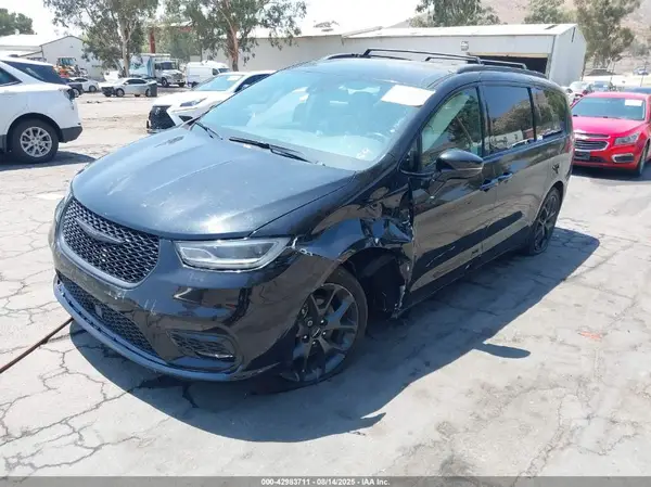 2C4RC1FG6MR560691 2021 CHRYSLER PACIFICA - Image 2