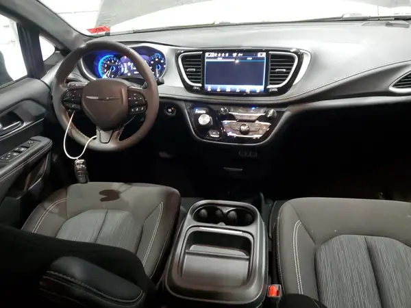 2C4RC1FG6RR132434 2024 CHRYSLER PACIFICA - Image 8