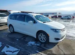 2C4RC1FG7JR101729 2018 CHRYSLER PACIFICA