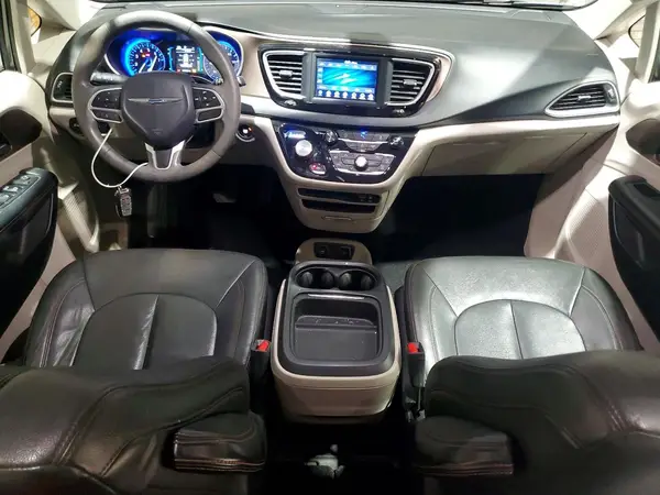 2C4RC1FG7JR108504 2018 CHRYSLER PACIFICA - Image 8