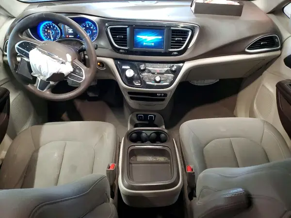 2C4RC1FG7JR117218 2018 CHRYSLER PACIFICA - Image 8