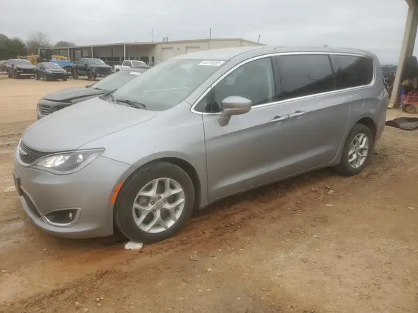 2C4RC1FG7JR128137 2018 CHRYSLER PACIFICA - Image 1