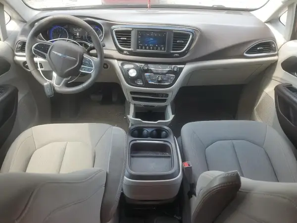 2C4RC1FG7JR131586 2018 CHRYSLER PACIFICA - Image 8