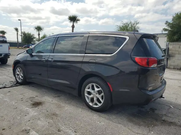 2C4RC1FG7JR132351 2018 CHRYSLER PACIFICA - Image 2