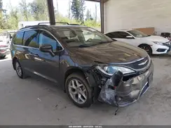 2C4RC1FG7JR163518 2018 CHRYSLER PACIFICA