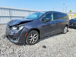 2C4RC1FG7JR174499 2018 CHRYSLER PACIFICA