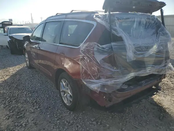 2C4RC1FG7JR271296 2018 CHRYSLER PACIFICA - Image 2