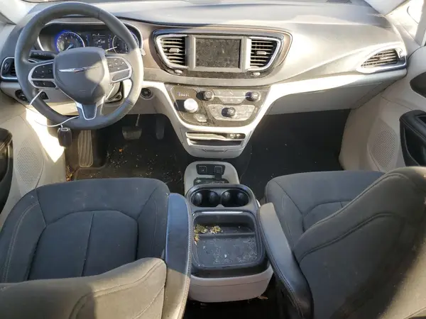 2C4RC1FG7JR277941 2018 CHRYSLER PACIFICA - Image 8