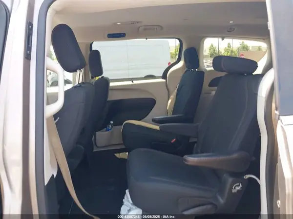 2C4RC1FG7JR278698 2018 CHRYSLER PACIFICA - Image 8