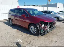 2C4RC1FG7JR280015 2018 CHRYSLER PACIFICA