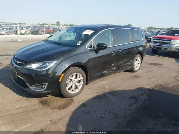 2C4RC1FG7KR525624 2019 CHRYSLER PACIFICA - Image 2