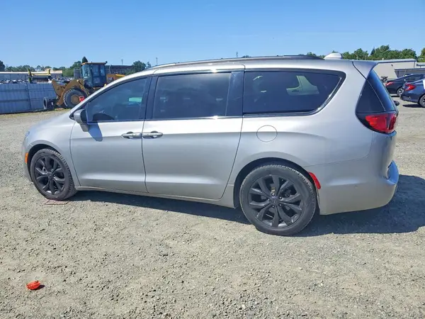 2C4RC1FG7KR532122 2019 CHRYSLER PACIFICA - Image 2