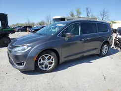 2C4RC1FG7KR576086 2019 CHRYSLER PACIFICA